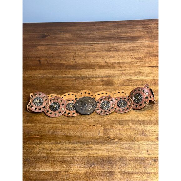 VTG Bohemian Concho Leather Belt Medallion - Picture 1 of 6
